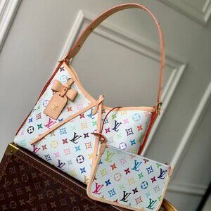 Classic Louis Vuitton Bag: A Stylish and Versatile Choice for Elegance